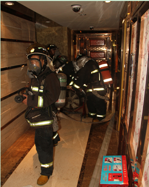 消防實(shí)戰(zhàn)演習(xí)照片