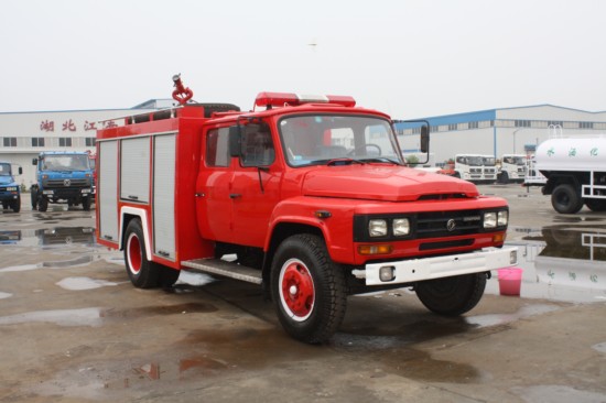 尖頭140泡沫消防車(3.5噸)